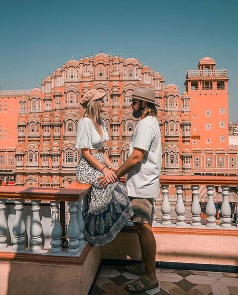 Soulmates Movie, Rajasthani Culture, Jaipur Travel, Hawa Mahal, India Travel Places, Travel Pose, Couple Pose, Hampi, Photography Posing Guide