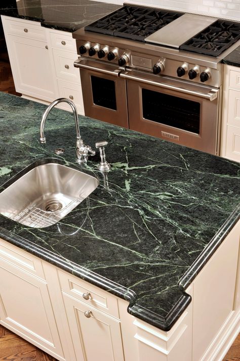 Dark Green Marble Countertops, Dark Green Marble Kitchen, Green Marble Kitchen Countertops, Green Marble Countertops, Green Marble Kitchen, William Morris Interior, Green Granite Countertops, Marble Kitchen Countertops, Marble Countertops Bathroom