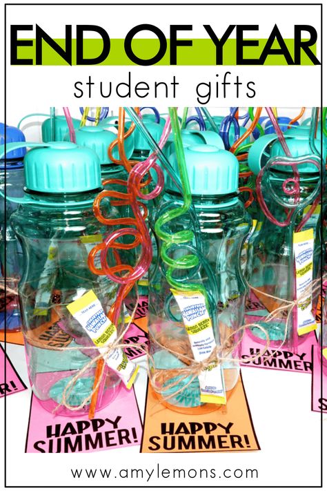 Do you give your students gifts at the end of the year? I've done so many things over the years, but reusable water bottles are probably my most reoccurring End Of Year Student Gifts From Teacher, End Of School Year Gifts For Students, End Of The Year Student Gifts, End Of Year Gifts For Students, Student Gifts End Of Year, End Of Year Student Gifts, Student Water Bottles, Homemade Valentines Gift, Amy Lemons