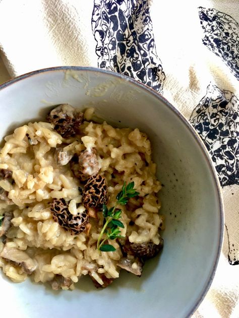 Morel Risotto Recipes, Morel Pasta, How To Cook Morel Mushrooms, Mushroom And Truffle Risotto, How To Prepare Morel Mushrooms, Morel Recipes, Morel Mushroom Recipes, Mushroom Risotto With Truffle Oil, Italian Side Dishes