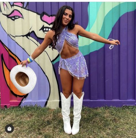 purple sequin festival outfit, festival skirt, sequin Purple Rave Outfit, Outfit Coachella, Rave Fit, Rave Fits, Festival Inspo, Rodeo Outfits, Sequin Outfit, Coachella Outfit, Coachella Festival