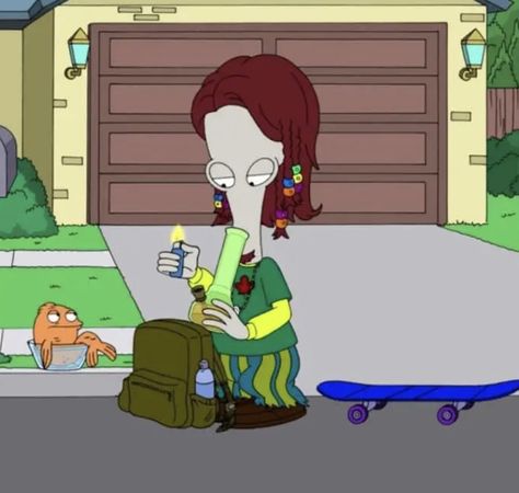 Roger Smith Pfp, Roger The Alien, Good Morning Usa, Roger Smith, Trippy Cartoon, Seth Macfarlane, Silly Girls, Cartoon Profile Pictures, American Dad