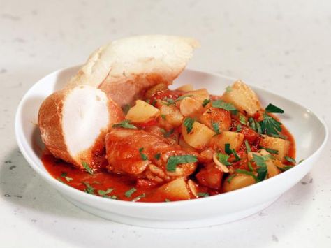 Get Portuguese One Pot Chicken and Potatoes Recipe from Food Network One Pot Chicken And Potatoes, Portuguese Chicken, Chicken And Potatoes, Rachel Ray, One Pot Chicken, Chicken Potatoes, Chicken Stew, Cooking Channel, Make Ahead Meals