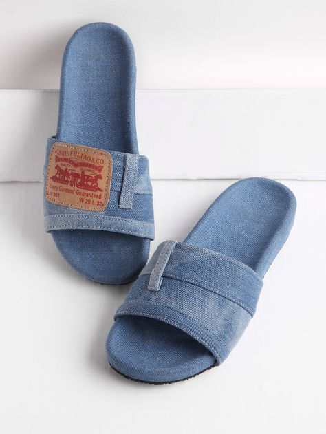 Shop Patch Detail Denim Flat Slippers online. SheIn offers Patch Detail Denim Flat Slippers & more to fit your fashionable needs. Denim Slippers, Denim Slides, Slides Outfit, Wide Sandals, Denim Crafts Diy, Diy Sandals, Denim Flats, Diy Slippers, Denim Sandals