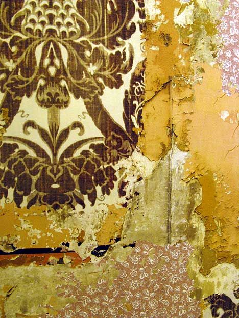 Layers and Layers of Wallpaper | Nomadic Decorator Wallpaper Layers, Interesting Paintings, Peeling Wallpaper, Cracked Wallpaper, Paint Wallpaper, Antique Wallpaper, Wallpaper Project, Texture Inspiration, Peeling Paint