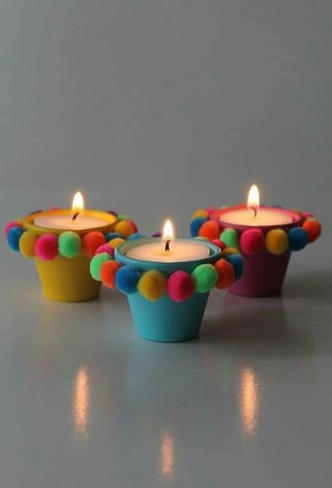 Diyas For Diwali, Diwali Activities, Diya Decoration Ideas, Diwali Diya Decoration, Diwali Candles, Diya Decoration, Thali Decoration Ideas, Diwali Decoration Items, Diwali Decorations At Home