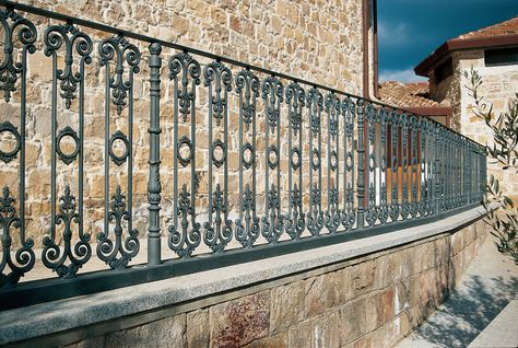 Balconies Design, Iron Railings Outdoor, Cast Iron Railings, Iron Balcony Railing, Cast Iron Decor, French Villa, Iron Railings, Steel Gate Design, Balcony Railing Design