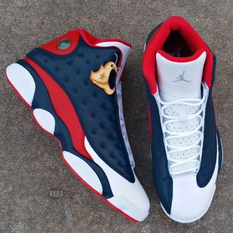 Jordan Shoes For Men, Jordan 13 Shoes, Jordan Shoes Girls, Kicks Shoes, Jordan Shoes Retro, Custom Nike Shoes, All Nike Shoes, Shoes Sneakers Jordans, Nike Shoes Jordans