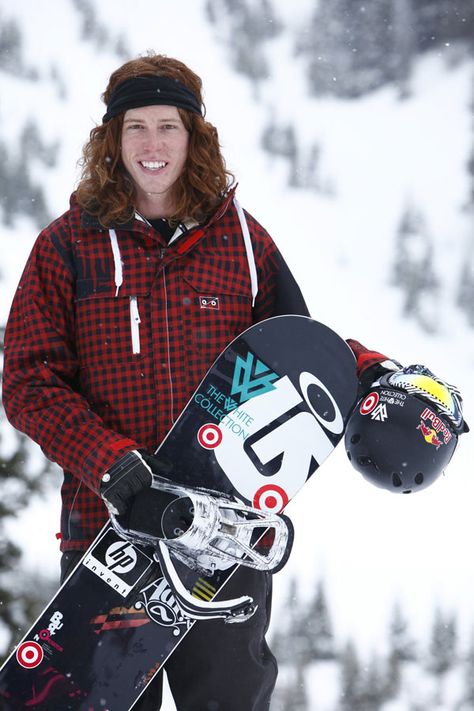 ATHLETIC ACCOLADES: 2 Gold. Holds the record for highest points received for the men's half-pipe. SARTORIAL SCORE: With red hair as wild and extreme as his snowboarding tricks, Shaun White has earned his nickname of "flying tomato."   - HarpersBAZAAR.com Sean White, Shaun White Snowboarding, Shawn White, Snowboarding Photography, Snow Style, Shaun White, Riders On The Storm, Summer Vacation Spots, Fun Winter Activities