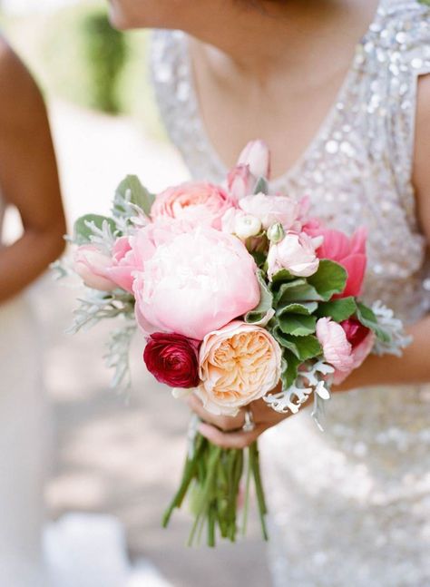 Pink Peony Bouquet Wedding, Bright Wedding Bouquet, Small Bridesmaid Bouquets, Small Bridal Bouquets, Small Wedding Bouquets, Pink Peonies Bouquet, Bridal Bouquet Summer, Simple Wedding Bouquets, Bridal Bouquet Peonies