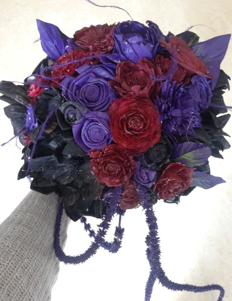 Goth, Rock, dark black, burgundy and purple keepsake, alternative bridal bouquet, paper flowers, skulls head, velvet and lace. Bouquet Chic Unique www.bouquetchicunique.co.uk Lace Bouquet, Purple Goth, Bouquet Paper, Purple Bouquets, Purple Wedding Bouquets, Goth Rock, Red Bouquet, Blue And Purple Flowers, Goth Wedding