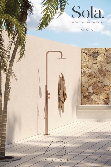 Squeeze more out of the seasons with our first-ever outdoor shower. ⁠ ⁠ Sola's free-standing design features a rain shower, hand shower, progressive mixer and diverter on one durable structure. ⁠ ⁠ The 316 grade stainless steel construction ensures exceptional protection against the elements so you can enjoy the outdoors all year round. ⁠ ⁠ Advantageously, the Sola is applicable for both exterior and interior areas, with three finishes to help procure the perfect space. Free Standing Outdoor Shower Ideas, Outdoor Shower Simple, Exterior Shower Design, Freestanding Outdoor Shower Ideas, Modern Outdoor Shower Ideas, Exterior Shower Ideas, Pool Shower Design, Outdoor Shower Tile, Outdoor Pool Shower Ideas