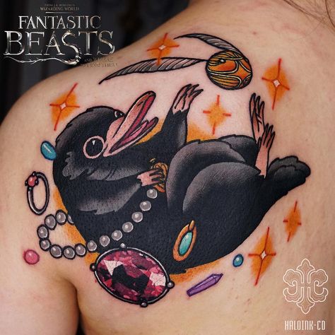 Fantastic Beasts Tattoos, Harry Potter Niffler Tattoo, Niffler Tattoo Design, Fantastic Beasts Tattoo, Kc Tattoo, Niffler Tattoo, Hogwarts Crafts, Beast Tattoo, Tattoo Coverup