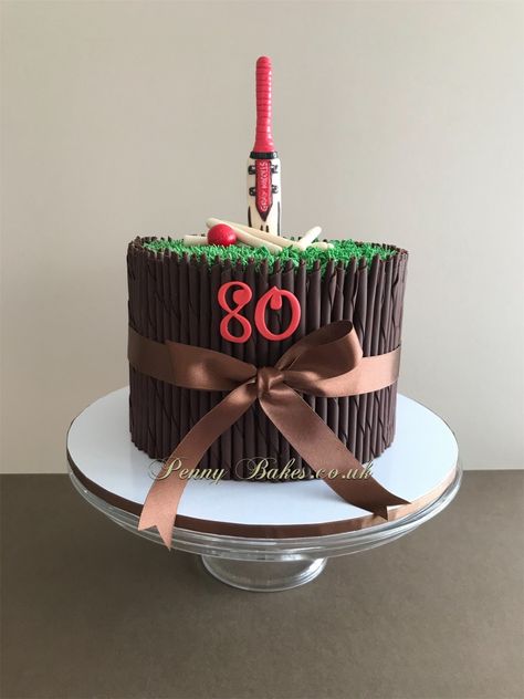 Cake Designs For Cricket Lover, Cricket Cakes For Men, Cricket Cake Ideas, Cricket Theme Cake For Men, Cricket Theme Cake Without Fondant, Cake For Cricket Lovers, Cricket Cakes For Boys, Cricket Cake Design, Birthday Cake For Papa