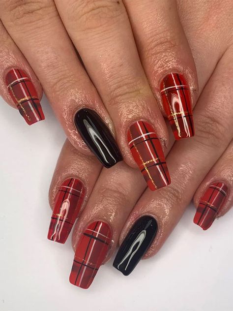 red tartan nails, plaid nails, plaid nail designs, plaid nails 2021, tartan nails, nude tartan nails, plaid nail designs Red Tartan Nails, Tartan Nail Art, Red Nail Designs Christmas, Magic Language, Autumn Nail Art Designs, Nail Designs For Autumn, Most Beautiful Nail Designs, Tartan Nails, Nails Plaid