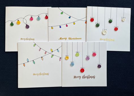 Toddler Christmas Cards, Button Christmas Cards, Christmas Cards Kids, Simple Christmas Cards, Christmas Buttons, Christmas Card Art, Homemade Christmas Cards, Christmas Card Crafts, Diy Christmas Cards