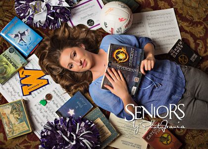 Senior Year Pictures, Creative Senior Pictures, Graduation Pic Ideas, Unique Senior Pictures, Senior Portraits Girl, Senior Photography Poses, Senior Portrait Poses, Graduation Picture Poses, Senior Picture Ideas