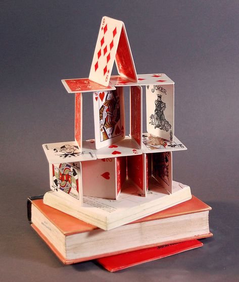 Richard Shaw. Sculpture: House of Cards, 2019. Ceramic. Lizzie Hearts, Milwaukee Art Museum, Object Photography, San Francisco Museums, Diy Tops, Still Life Photos, Deer Design, Contemporary Crafts, House Of Cards