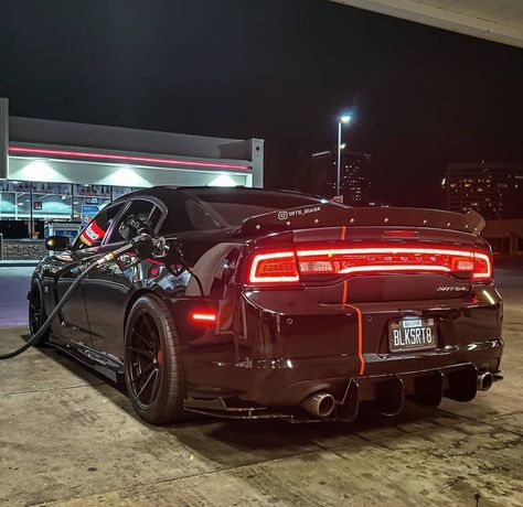 Dodge Charger Blacked Out, Dodge Rt Charger, 2014 Charger Rt, Modified Dodge Charger, Dodge Charger Rt 2019, 2014 Srt8 Charger, Doge Charger Srt, Hellcat Charger Aesthetic, Dodge Charger Hellcat Custom