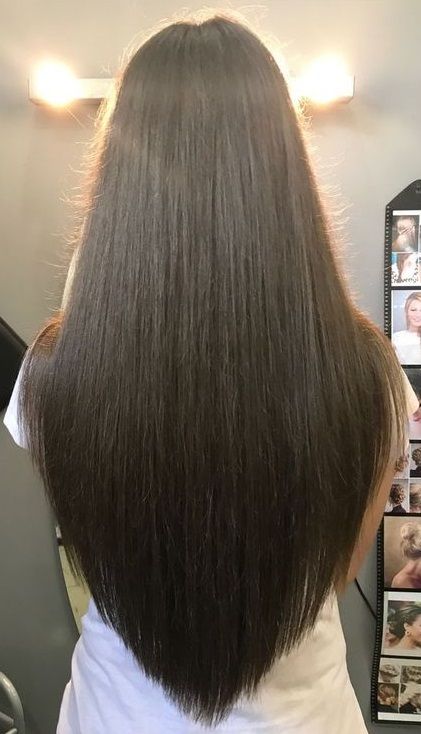 V Shaped Face, U Cut Hairstyle, Hair Cut For Girls, Haircuts For Long Hair Straight, Hair Color For Morena, V Cut Hair, V Shaped Haircut, V Shape Hair, Aveda Hair