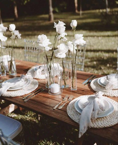 Minimal Wedding Table Florals, Minimalist Long Table Decor Wedding, Modern Place Setting Wedding, Old Money Wedding Aesthetic Table, No Table Cloth Wedding Tables, White Flower Bud Vases Wedding, Minimalist Wedding Tablescape, Wedding Table Minimalist, Modern Garden Party Wedding