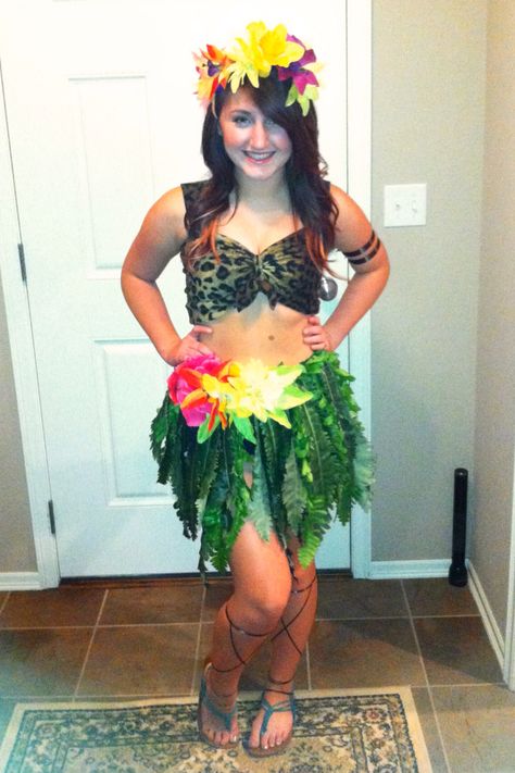 Katy Perry Roar video costume I made for my daughter 10-25-13 Katy Perry Costume, Katy Perry Outfits, Katy Perry Roar, Party Halloween, Music Icon, For My Daughter, Halloween Costume Ideas, Girl Scouts, Katy Perry