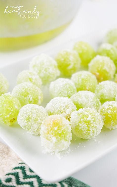 Champagne Grapes Recipe Prosecco Grapes, Non Alcoholic Champagne, Champagne Grapes, Sweet Champagne, Drinking Champagne, Sugared Grapes, Infused Sugar, Frozen Grapes, Grape Recipes