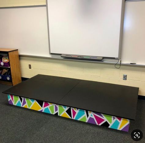 Classroom Stage, Asl Classroom, Alternative Seating Classroom, Diy Stage, Stage Platform, Teaching Hacks, Fourth Grade Writing, Colorful Classroom, Classroom Goals