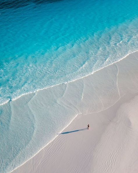 Dylan Alcock || Australia 🇦🇺 on Instagram: "Lost at Lucky Bay 🌊 #thisiswa #seeaustralia" Lucky Bay Australia, Emerald Bay, Beach Bar, Adriatic Sea, Beach Bars, Around The Worlds, Emerald, Lost, Australia