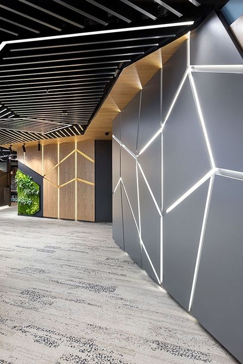 Office Wall Cladding, Office Feature Wall Ideas, Lobby Decor Ideas, Sound Absorbing Ceiling, Office Ceiling Design, Acoustic Tiles, Office Feature Wall, Ruangan Studio, Acoustic Ceiling Panels