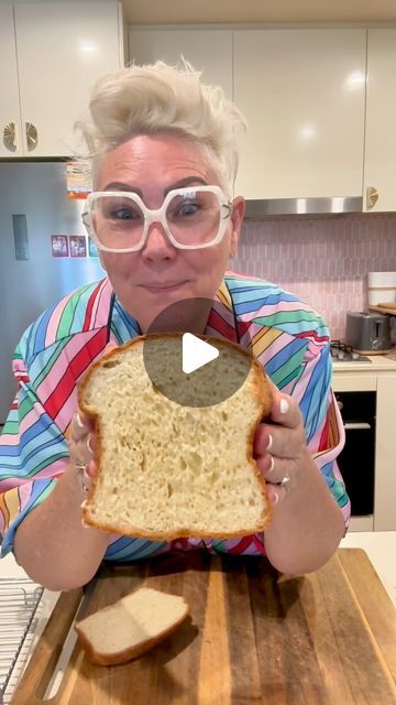 Stephanie Joy de Sousa on Instagram: "You can follow me @steph_cooks_stuff ❤️  Hey there, baking friends! 🍞✨ I’ve got a super easy and delicious Fresh Bread Recipe that’s perfect for anyone, even if you’re new to baking! Here’s how you can make your own homemade bread with just a few simple ingredients. Let’s dive in!  **Everyone’s Easy Fresh Bread Recipe**  **Ingredients:** - 3 cups plain flour - 1 tbsp sugar - 1 tbsp yeast - 1/2 tbsp salt - 1.5 cups hot water from tap - A little oil for the bench and your hands.  **Directions:** 1️⃣ In a bowl, combine 3 cups of flour, 1 tbsp sugar, 1 tbsp yeast, and 1/2 tbsp salt. Give it a good mix! 2️⃣ Pour in 1.5 cups of hot water from the tap and stir until everything is well combined. 3️⃣ Let the mixture rest in a warm place, covered with a tea tow Easy Bread Videos, How To Make Easy Bread, Beer Bread In Bread Machine, Hot Water Bread Recipe, Steph Cooks Stuff, Fresh Bread Recipe, Water Bread Recipe, No Fail Bread, Easy Bread Recipes For Beginners