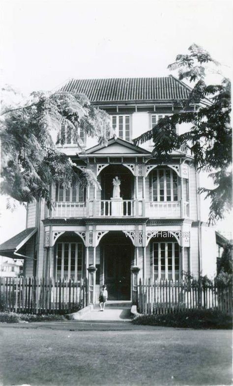 St. Stanislaus College 1950s British Empire Flag, Georgetown Guyana, Empire Flag, British Guiana, British Empire, Colonial House, West Indies, Belize, Black History