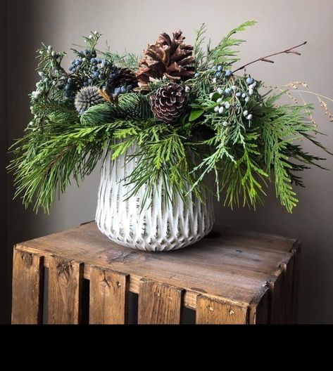 Green And White Christmas Floral Arrangements, Neutral Christmas Floral Arrangement, Christmas Silk Arrangements, Christmas Evergreen Arrangements, Evergreen Floral Arrangements, Holiday Arrangements Christmas, Winter Greenery Arrangements, Winter Arrangements Indoor, Christmas Arrangements Ideas