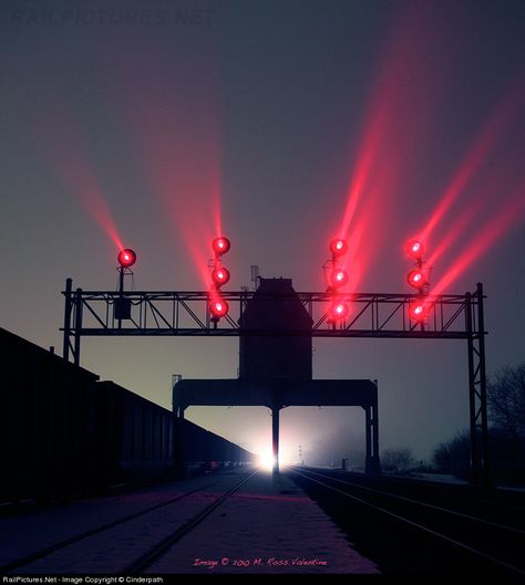 Train Lights, Railroad Lights, Train Yard, Railroad Images, Track Pictures, Train Light, Railroad Pictures, Model Train Sets, Railroad Photography