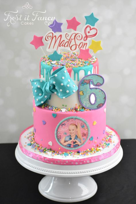 Jojo Siwa Birthday Cake Ideas, 6th Birthday Cake Girl, Girls 6th Birthday Cake, Jojo Birthday Cake, 6th Birthday Theme, Jojo Cake, Jojo Siwa Cake, 6th Birthday Girl, Jojo Siwa Birthday Cake