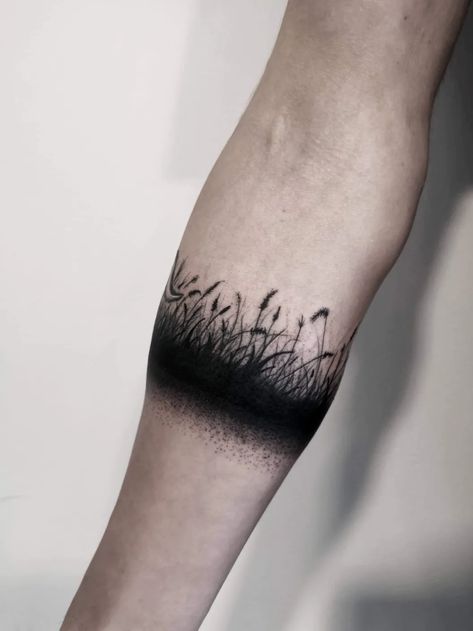 Black Band Tattoo, Natur Tattoo Arm, Wrist Band Tattoo, Tato Suku, Thin Line Tattoos, Wrist Tattoo Cover Up, Shadow Tattoo, Cuff Tattoo, Black Tattoo Cover Up