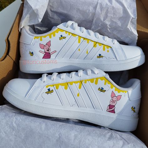 Hi! I make custom shoes to order. You can find me on instagram toricustoms :) Custom Adidas, Adidas Grand Court, Disney Diy, Diy Shoes, Diy Art Painting, Custom Shoes, Diy Art, Winnie The Pooh, Art Painting