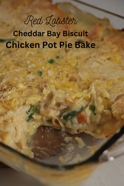 Red Lobster Chicken Pot Pie Bake // Chicken Pot Pie Casserole // Chicken Pot Pie Recipe // Chicken Dinner Recipe // Easy Dinner Recipe Red Lobster Chicken Pot Pie Casserole, Red Lobster Chicken Pot Pie, Red Lobster Biscuit Chicken Pot Pie, Chicken Pot Pie Bake Red Lobster, Chicken Pot Pie Bake, Biscuit Chicken Pot Pie, Turkey Pot Pie Recipe, Best Chicken Pot Pie, Red Lobster Biscuits