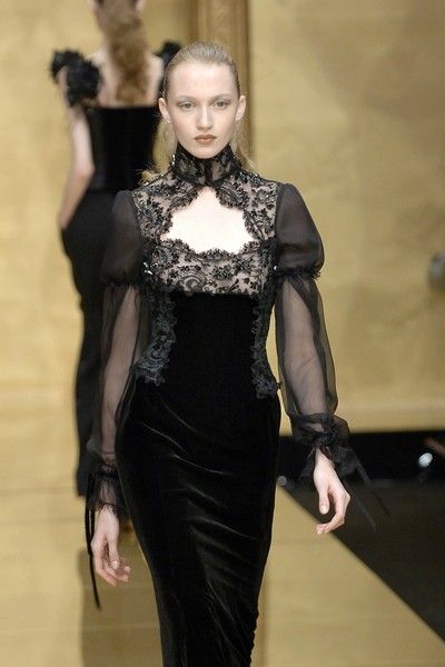 Vampire Wardrobe, Vampire Couture, Elegant Vampire, Haute Goth, Vampire Fashion, Gothic Outfits, Ruffled Sleeves, Dark Fashion, Fashion Photoshoot