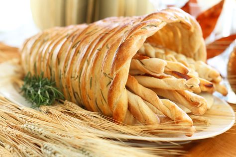 How to Make a Cornucopia | Lilyshop Blog by Jessie Jane Homemade Cornucopia, Make A Cornucopia, Bread Cornucopia, Thanksgiving Party Food, Thanksgiving Cornucopia, Bread Sticks, Thanksgiving Treats, Thanksgiving Party, Gobble Gobble