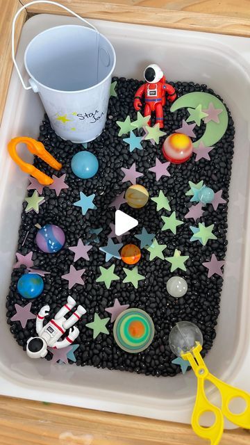 Sarah Nagengast on Instagram: "space sensory bin 🌠🚀✨ #sensorybin #teachersofinstagram #homeschool #kidsactivities #toddleractivities #toddlergame #kidstoys #toddlertoys #babytoys #momsofinstagram #motherhood #stayathomemom #homeschool" First Day Of School Sensory Bin, Infant Sensory Bin, Community Helpers Sensory Bin, Sensory Bin Ideas For Preschool, Kindergarten Sensory Bins, Community Helpers Sensory, Easy Sensory Bins, Diy Sensory Bin, Space Sensory Bin