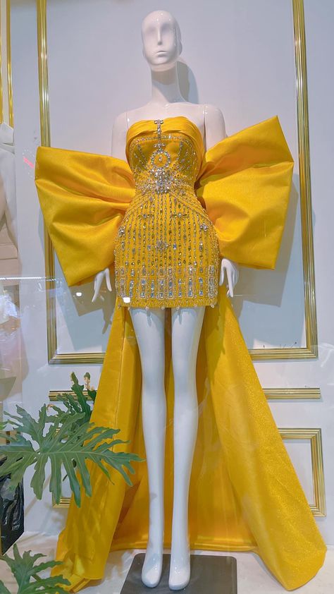 Yellow Couture Dress, Best Wedding Outfits, Fashion Hub, Glam Dresses, Kpop Fashion Outfits, Fancy Outfits, Kpop Fashion, Fancy Dresses, Ball Dresses