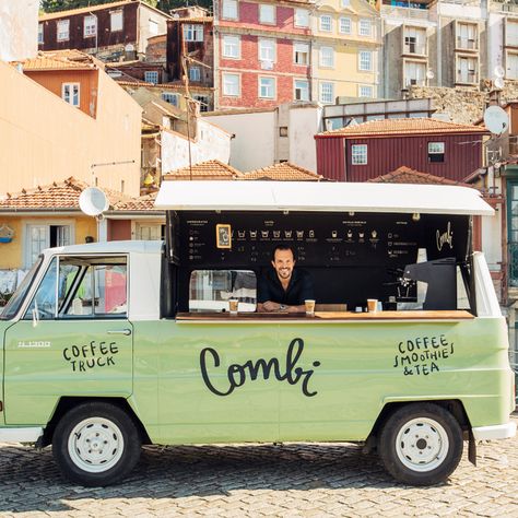 Volkswagen Coffee Truck, Tiny Food Truck, Kombi Food Truck, Foodtrucks Ideas, Coffee Food Truck, Hopelessly In Love, Mobile Coffee Shop, Coffee Trailer, Coffee Van