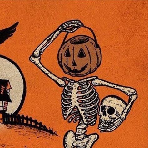 Changing App Icons, Halloween Art Drawing, Halloween Pfps, Fall App Icons, Drawing Art Supplies, Seasonal Color Palette, Pumpkin Skeleton, Home Screen Aesthetic, Screen Aesthetic