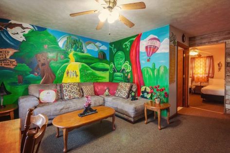 Sleep In A Whimsical Wizard Of Oz Themed Room In Wamego Kansas Wizard Of Oz Room, Wizard Of Oz Bedroom, Wizard Of Oz Nursery Theme, Wizard Of Oz Wall Murals, Wizard Of Oz Wall Art, Wamego Kansas, Abandoned Wizard Of Oz Theme Park, Motel Room, When You Sleep