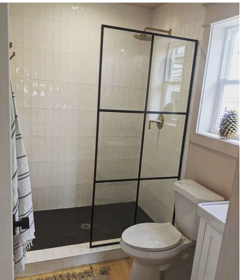 Walk In Shower Makeover, Glass Shower Walls Walk In, Doorless Glass Showers Walk In, Standard Size Walk In Shower, 6ft Shower Ideas, Shower Door Ideas Walk In, Bathroom Shower Glass Partition, Small Doorless Showers Walk In, Tiny Bathroom Walk In Shower Ideas