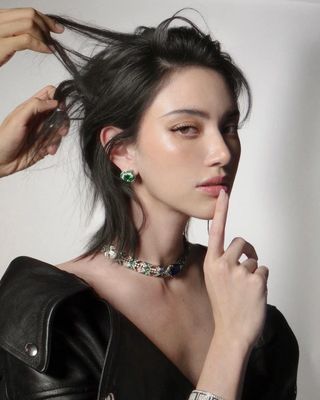 davikah on Instagram: "🖤" Davikah Hoorne, Mai Davika, Davika Hoorne, Hairstyle Examples, Models To Draw, Beauty Clinic, Female Anatomy, Photoshoot Concept, Female Portraits