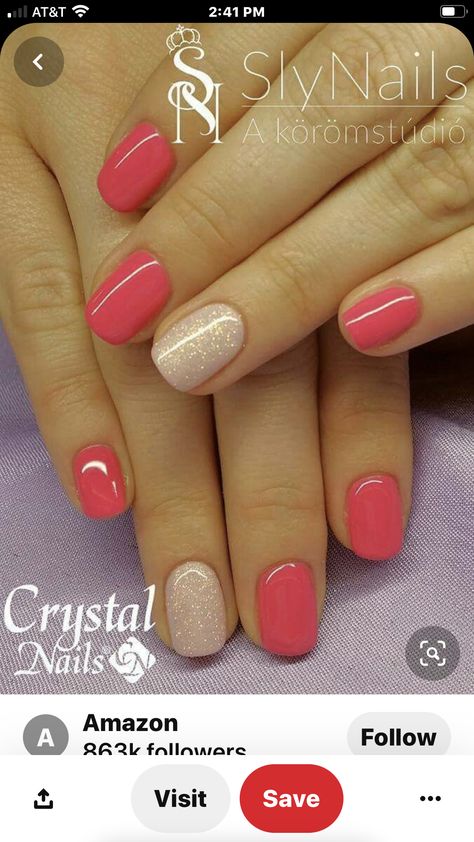 Solid Color Nail Combos, Coral Dip Nails With Design, Coral Manicure Ideas, Spring Nail Colors 2023 Gel, Coral Nails With Glitter, Fun Dip Nails, Coral Nail Designs, Coral Gel Nails, Coral Nail Art