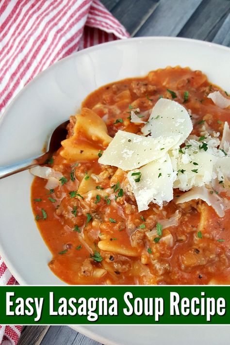 Our quick and easy Lasagna Soup recipe with lots of cheese is a hearty comfort meal with all the goodness of traditional lasagna without all the extra work! Quick Lasagna Soup, Easy Lasagna Soup, Lasagna Soup Recipe, Meat Lasagna, Cheap Clean Eating, Traditional Lasagna, Extra Work, Lasagna Soup, Crock Pot Soup