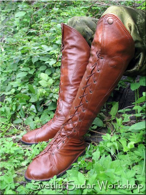 Elven Aesthetic Clothes, Elven Boots, Elven Shoes, Elven Clothes, Elven Outfit, Elven Clothing, Ranger Boots, Elf Boots, Elf Cosplay